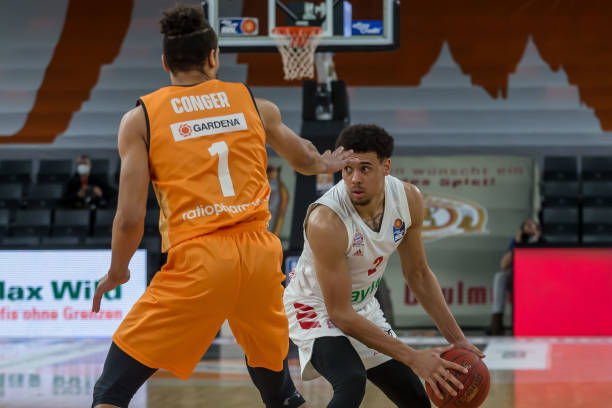 饱受质疑 饱受质疑