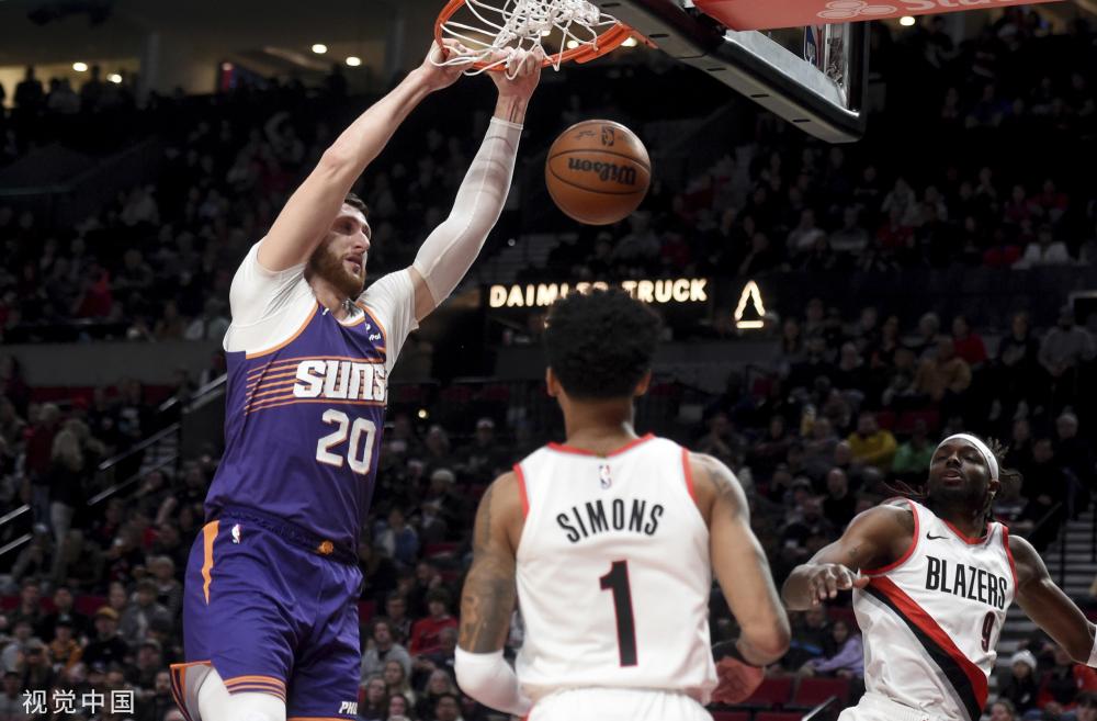 对本赛季的 对本赛季的