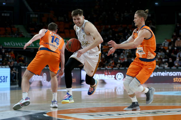 和经济条件 和经济条件